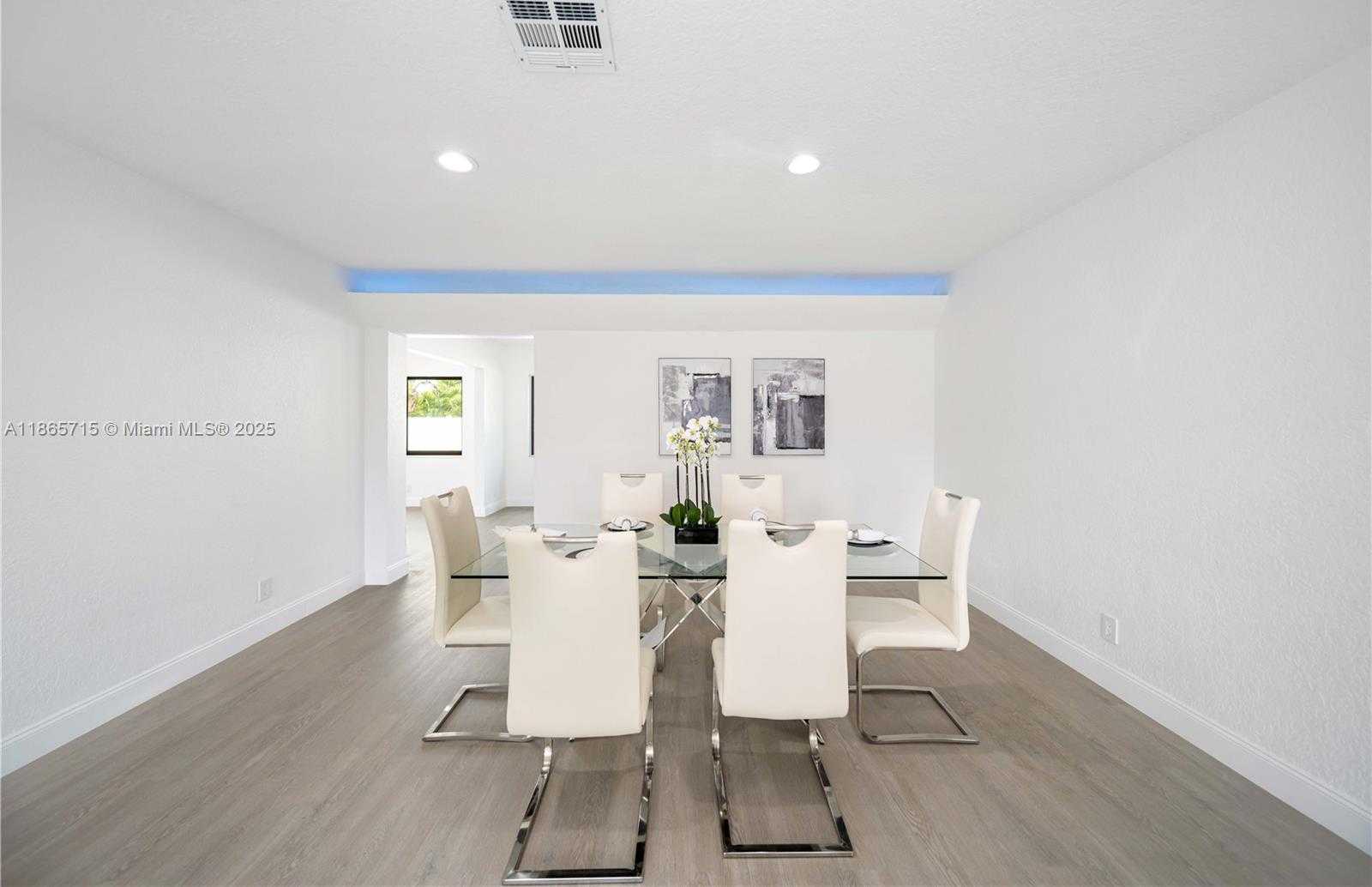 Small Image of 1985 WINDWARD DR, Lauderdale By The Sea Number 19