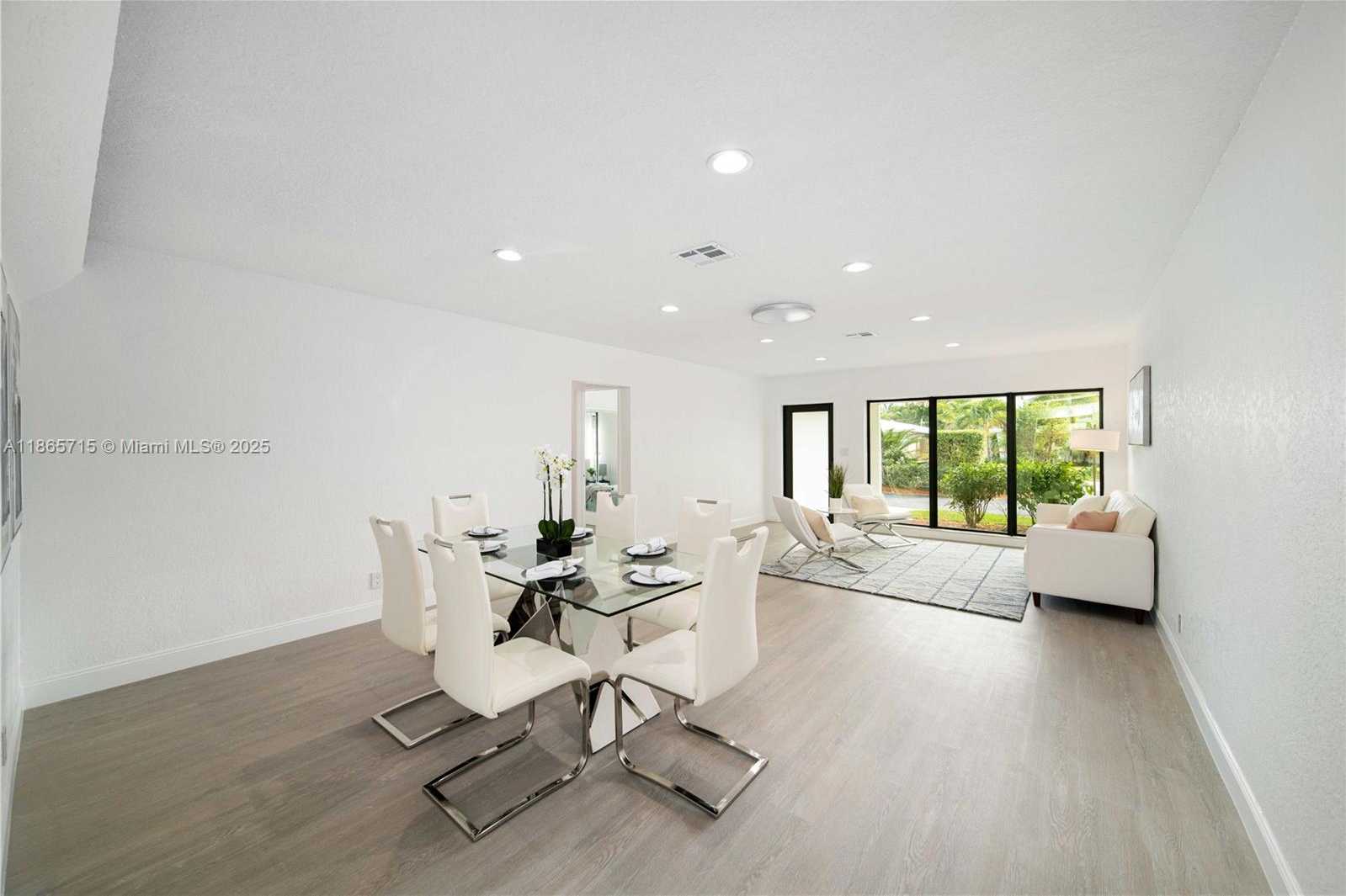 Small Image of 1985 WINDWARD DR, Lauderdale By The Sea Number 22