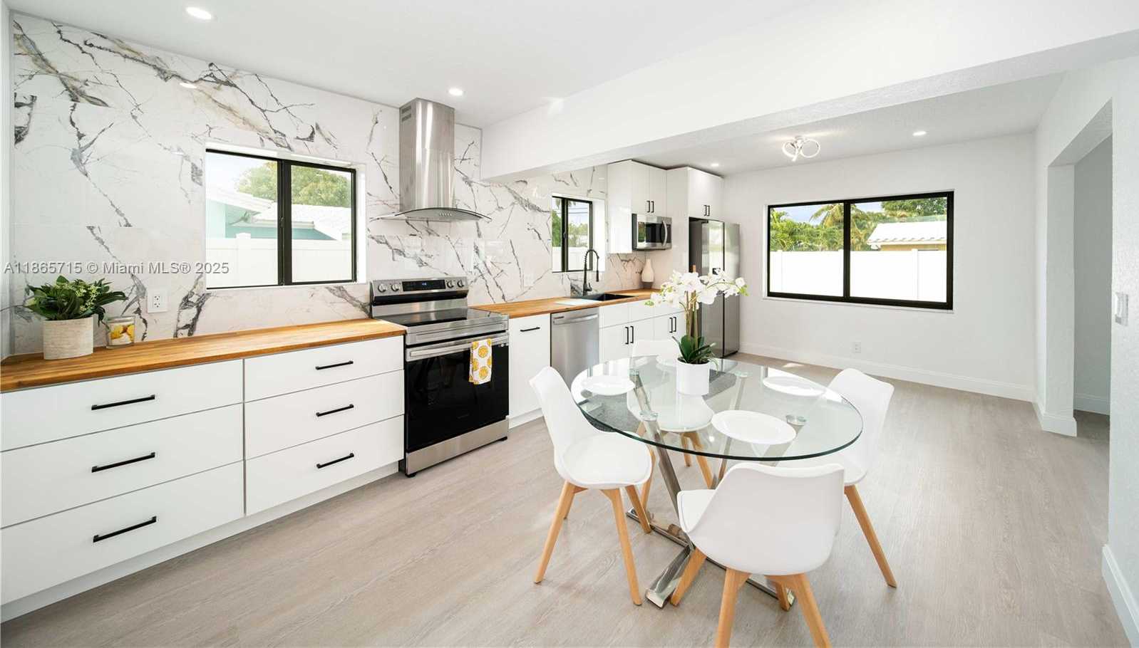 Small Image of 1985 WINDWARD DR, Lauderdale By The Sea Number 32