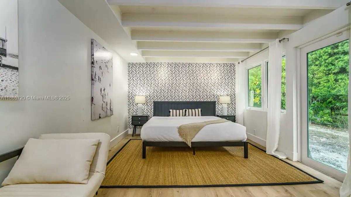 Small Image of 320 POLK ST, Hollywood Number 19
