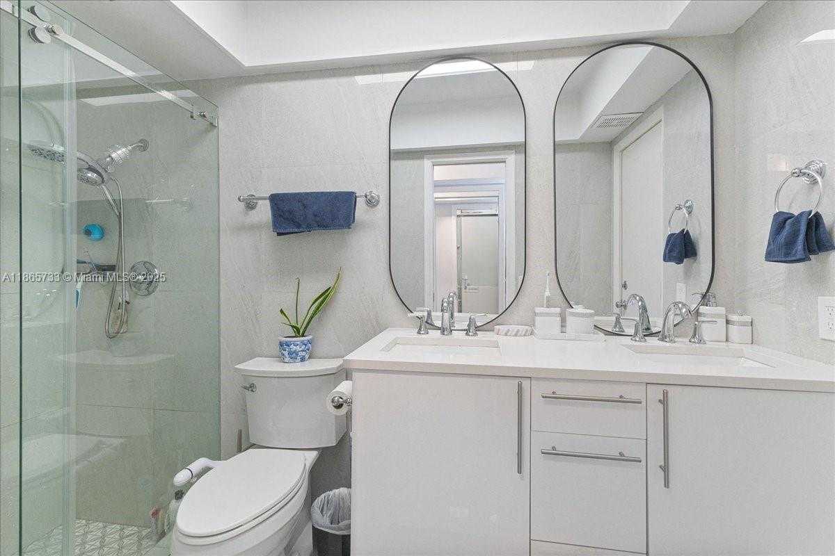 Small Image of 6581 SOUTH WEST 20TH CT, Plantation Number 20