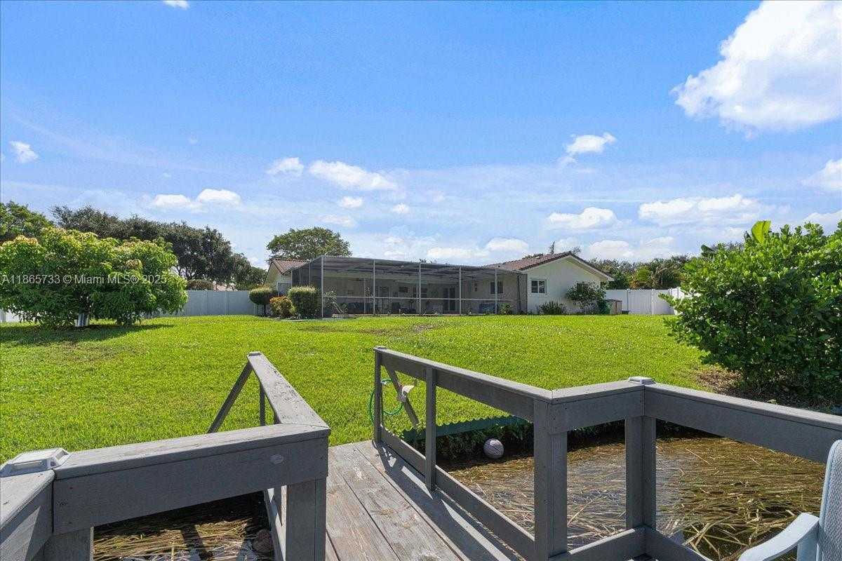 Small Image of 6581 SOUTH WEST 20TH CT, Plantation Number 35