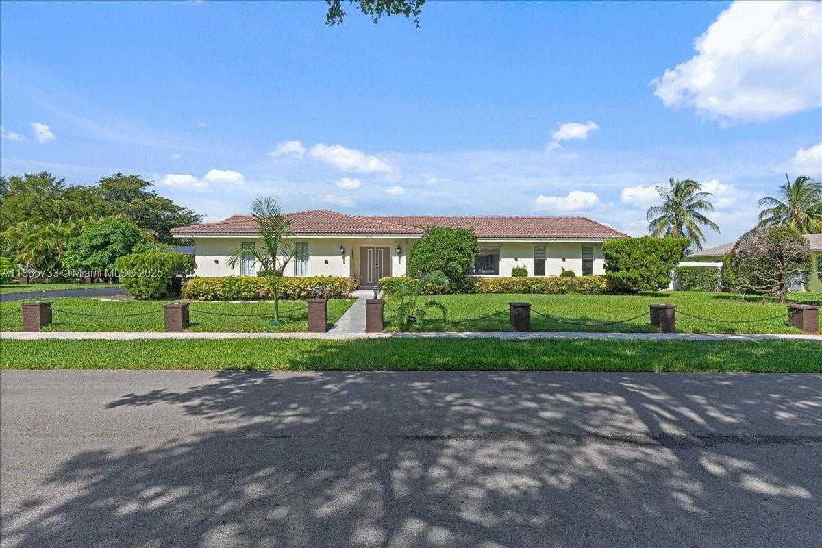 Small Image of 6581 SOUTH WEST 20TH CT, Plantation Number 4