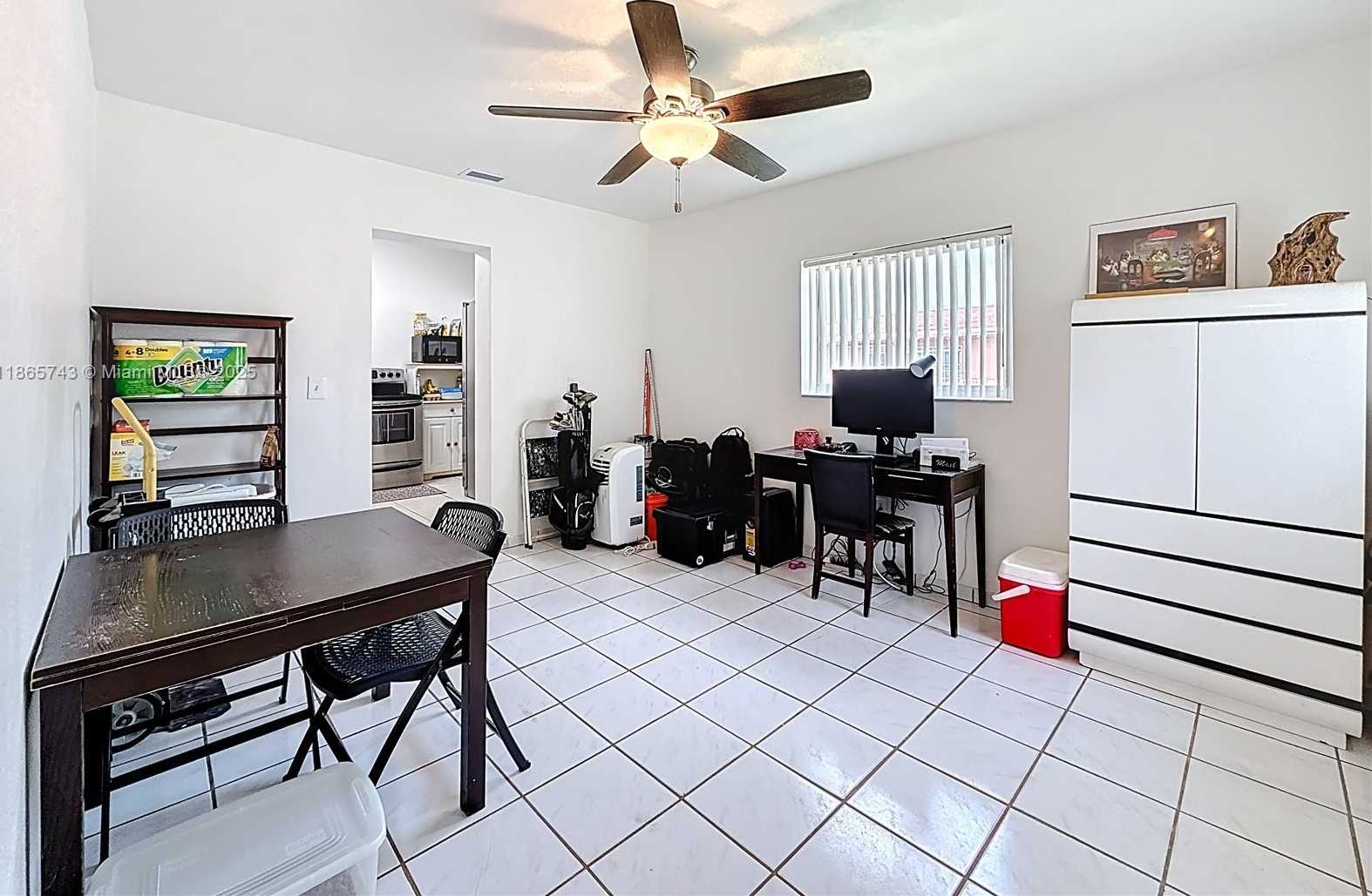 Small Image of 675 WEST 30TH ST, Hialeah Number 8