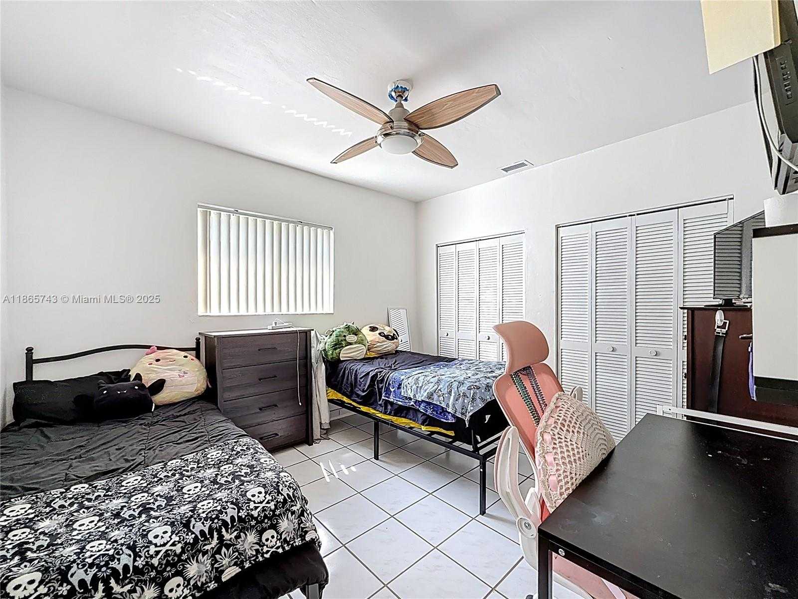 Small Image of 675 WEST 30TH ST, Hialeah Number 9