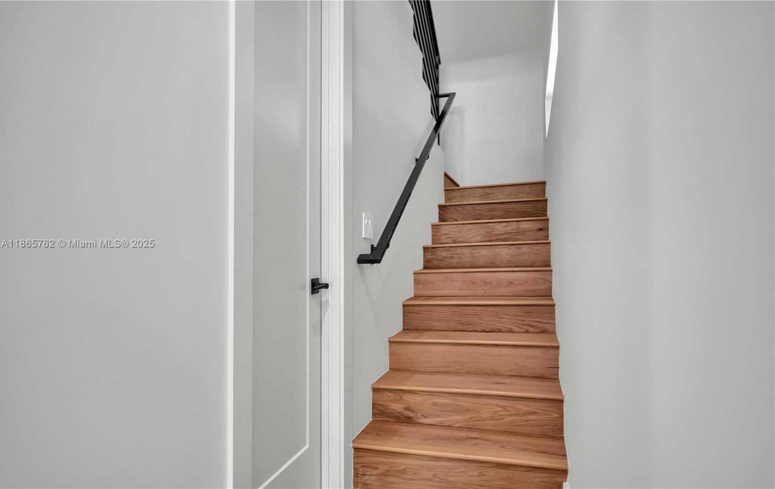 Small Image of 223 NORTH WEST 51ST ST, Miami Number 15