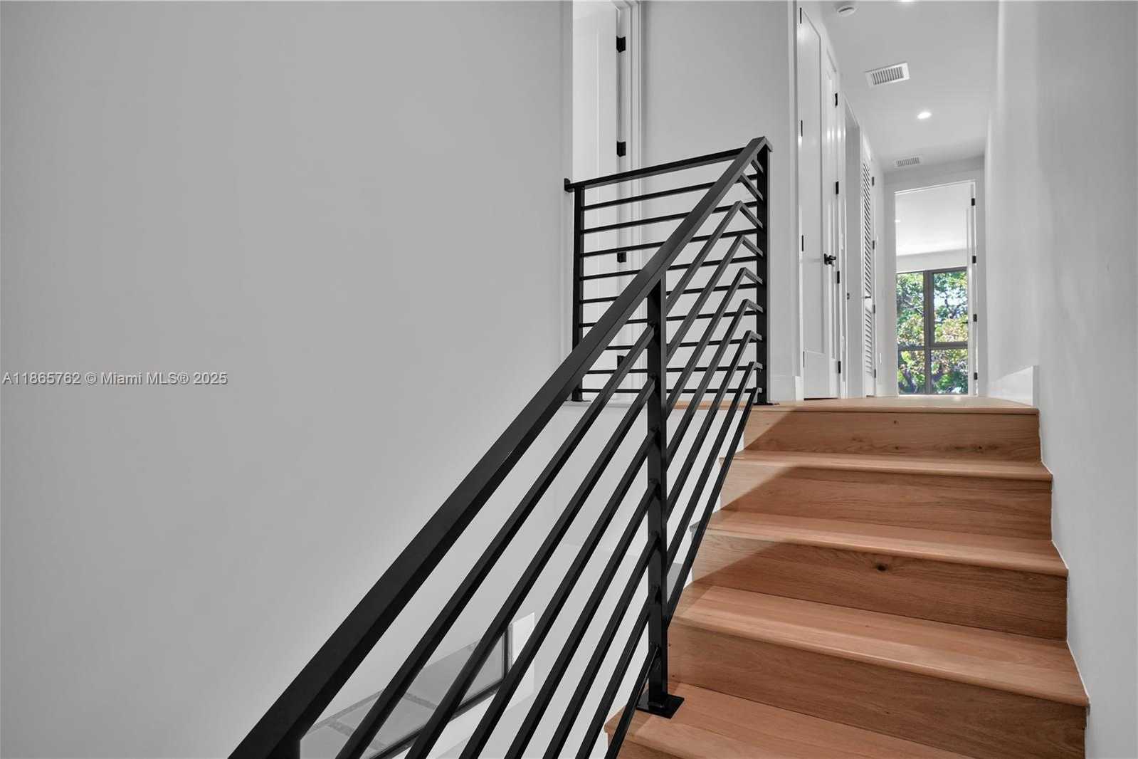 Small Image of 223 NORTH WEST 51ST ST, Miami Number 16