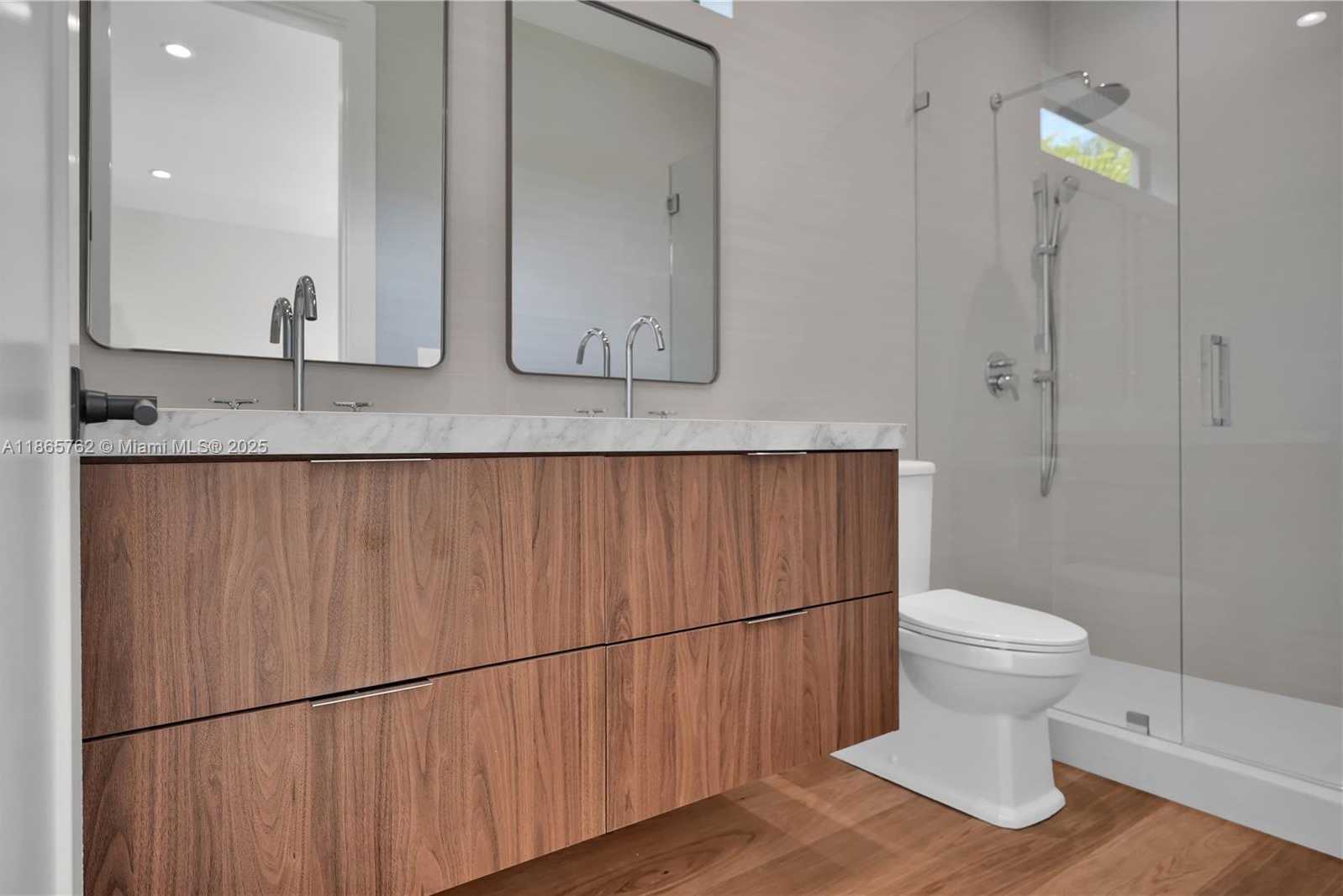 Small Image of 223 NORTH WEST 51ST ST, Miami Number 21