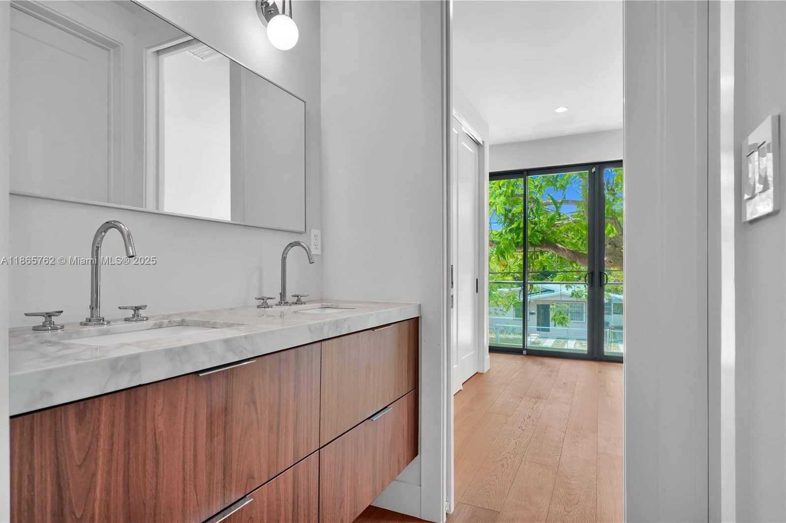 Small Image of 223 NORTH WEST 51ST ST, Miami Number 26
