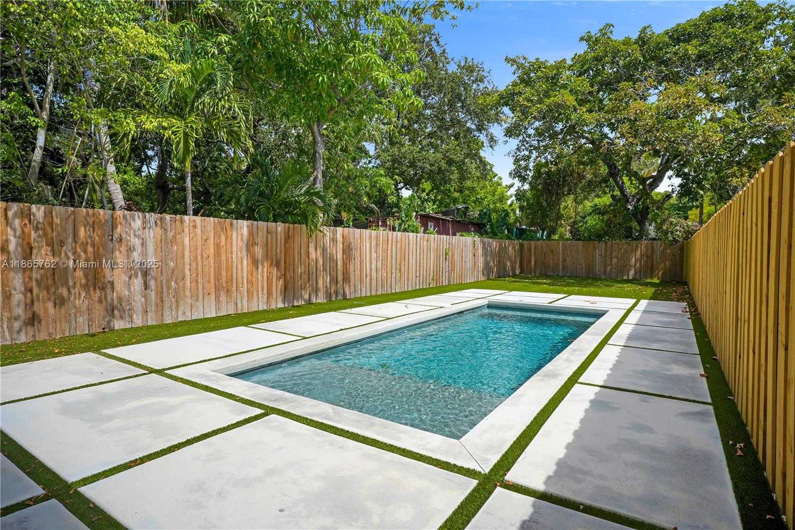 Small Image of 223 NORTH WEST 51ST ST, Miami Number 8