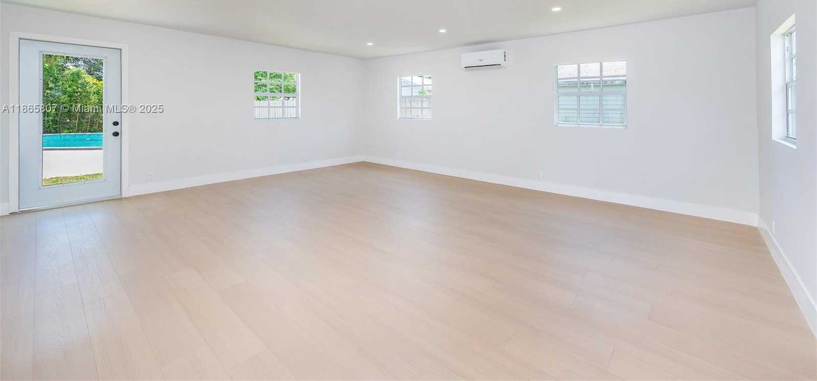 Small Image of Cutler Bay Number 18