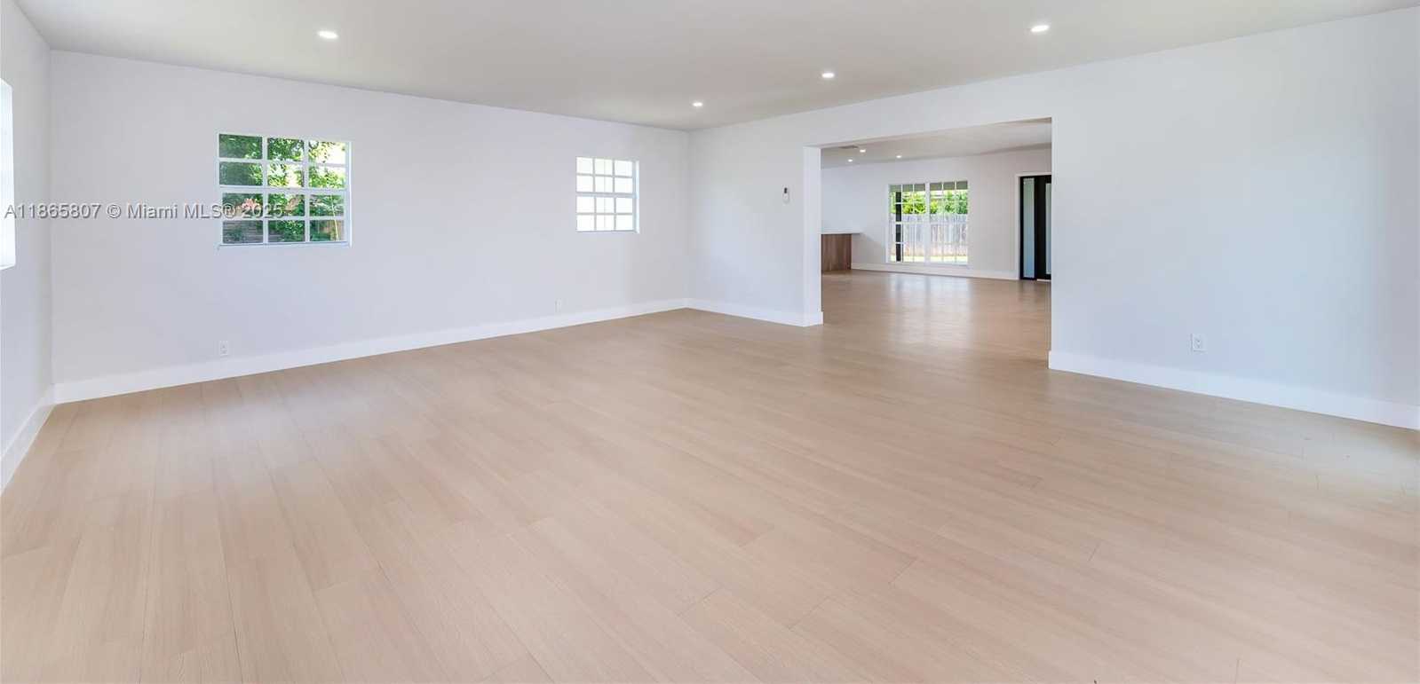 Small Image of Cutler Bay Number 19
