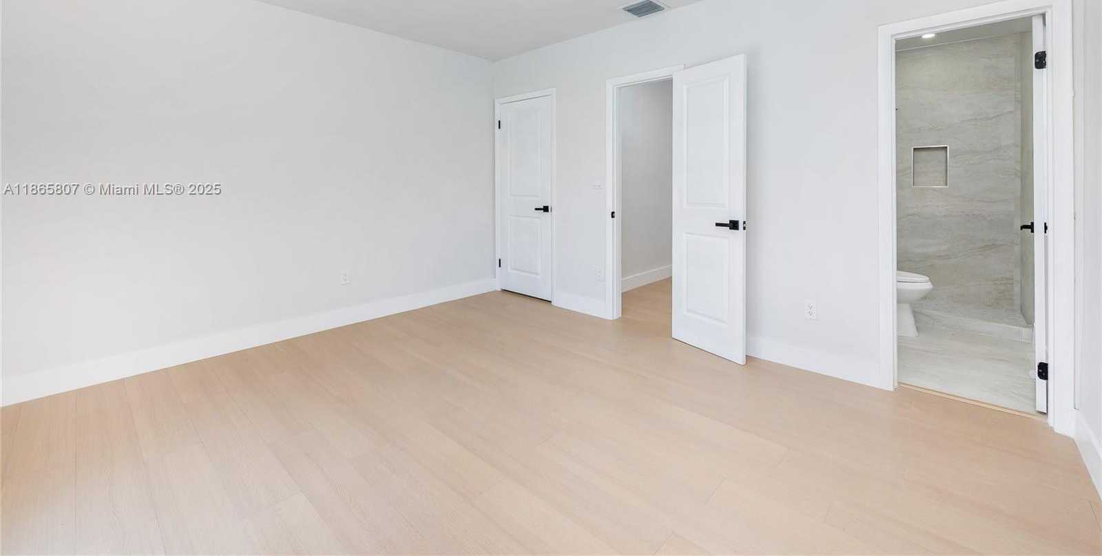 Small Image of Cutler Bay Number 23
