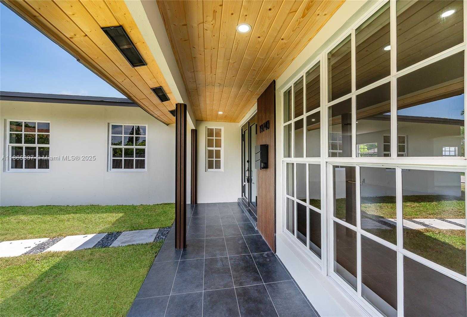 Small Image of Cutler Bay Number 3