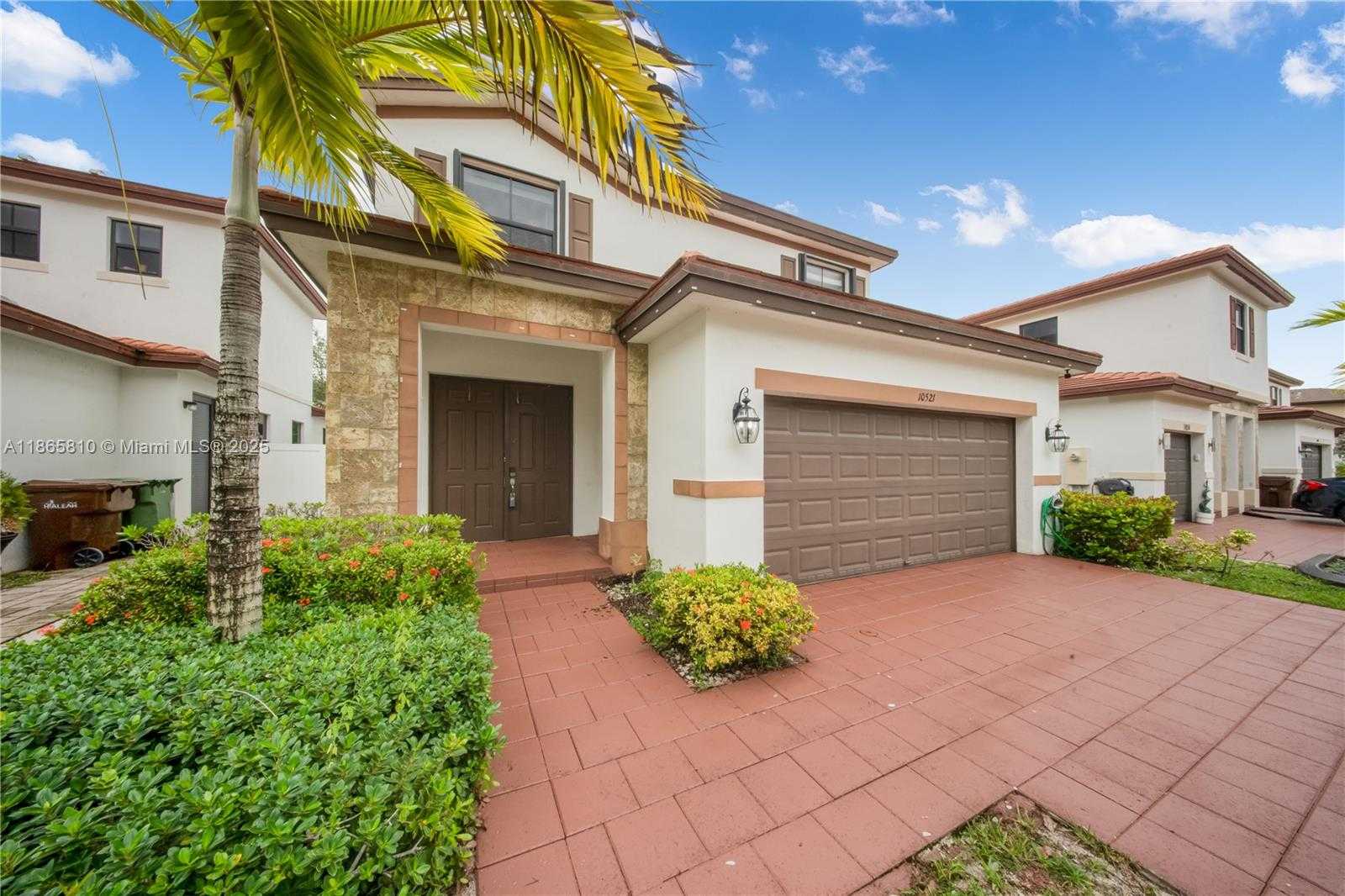 Small Image of 10521 WEST 35TH WAY, Hialeah Number 22
