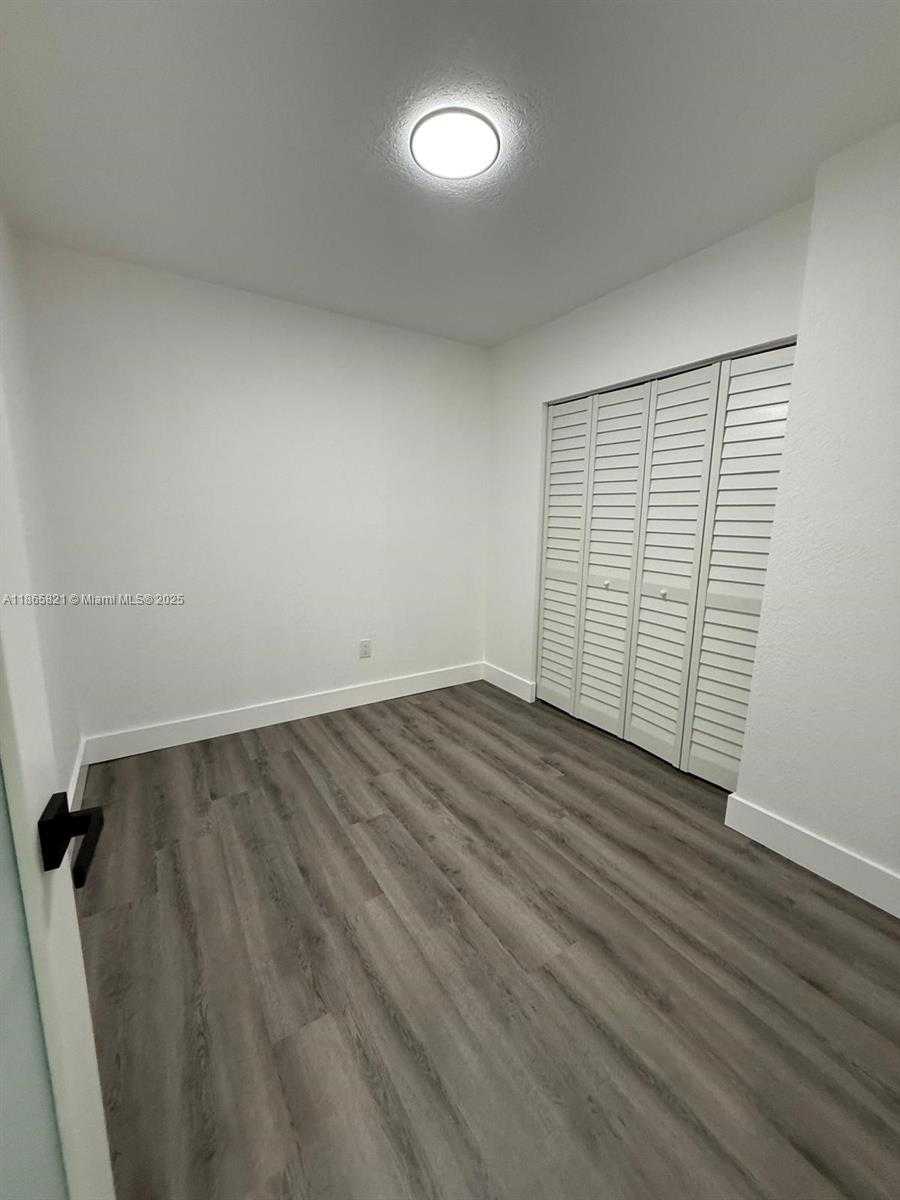 Small Image of 20 NORTH WEST 197TH ST, Miami Gardens Number 28
