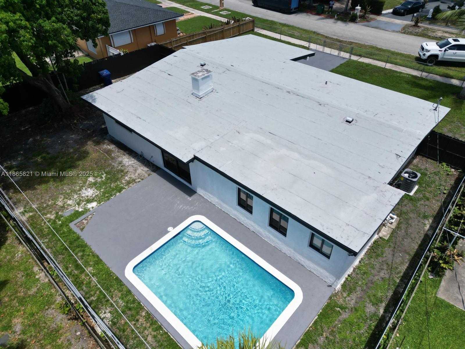 Small Image of 20 NORTH WEST 197TH ST, Miami Gardens Number 46