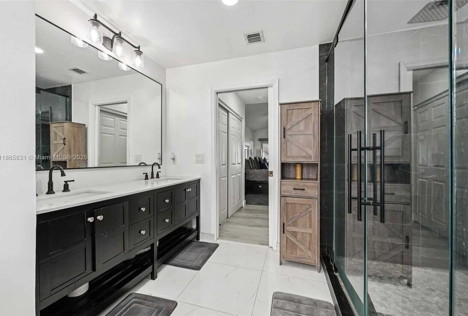 Small Image of 10681 LAGO WELLEBY DR, Sunrise Number 23