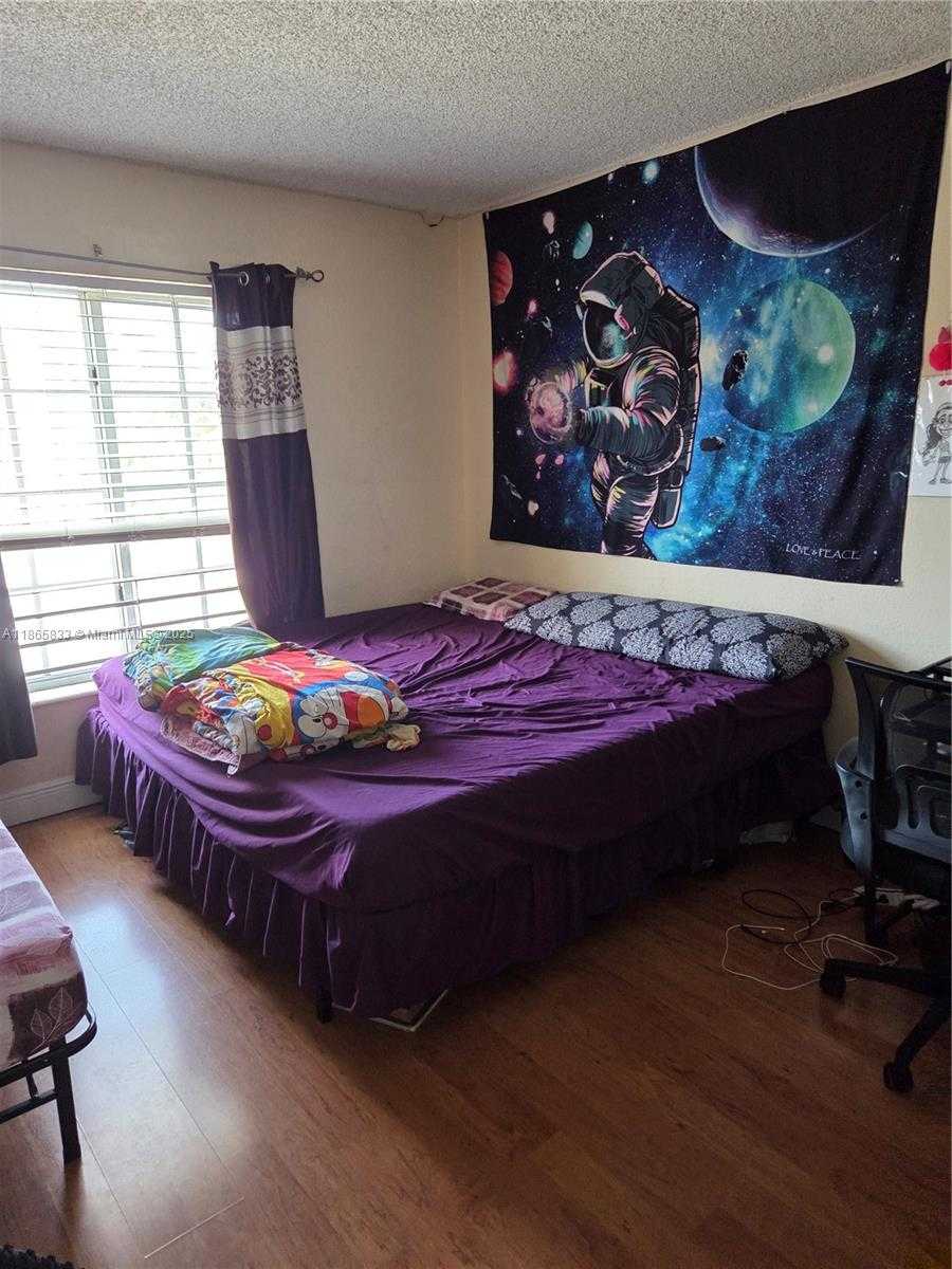 Small Image of 5231 GENEVA WAY, Doral Number 10