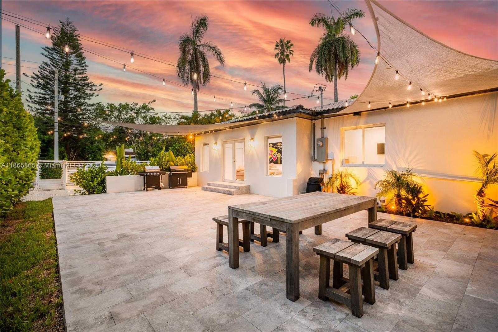 Small Image of 741 NORTH EAST 87TH ST, Miami Number 37