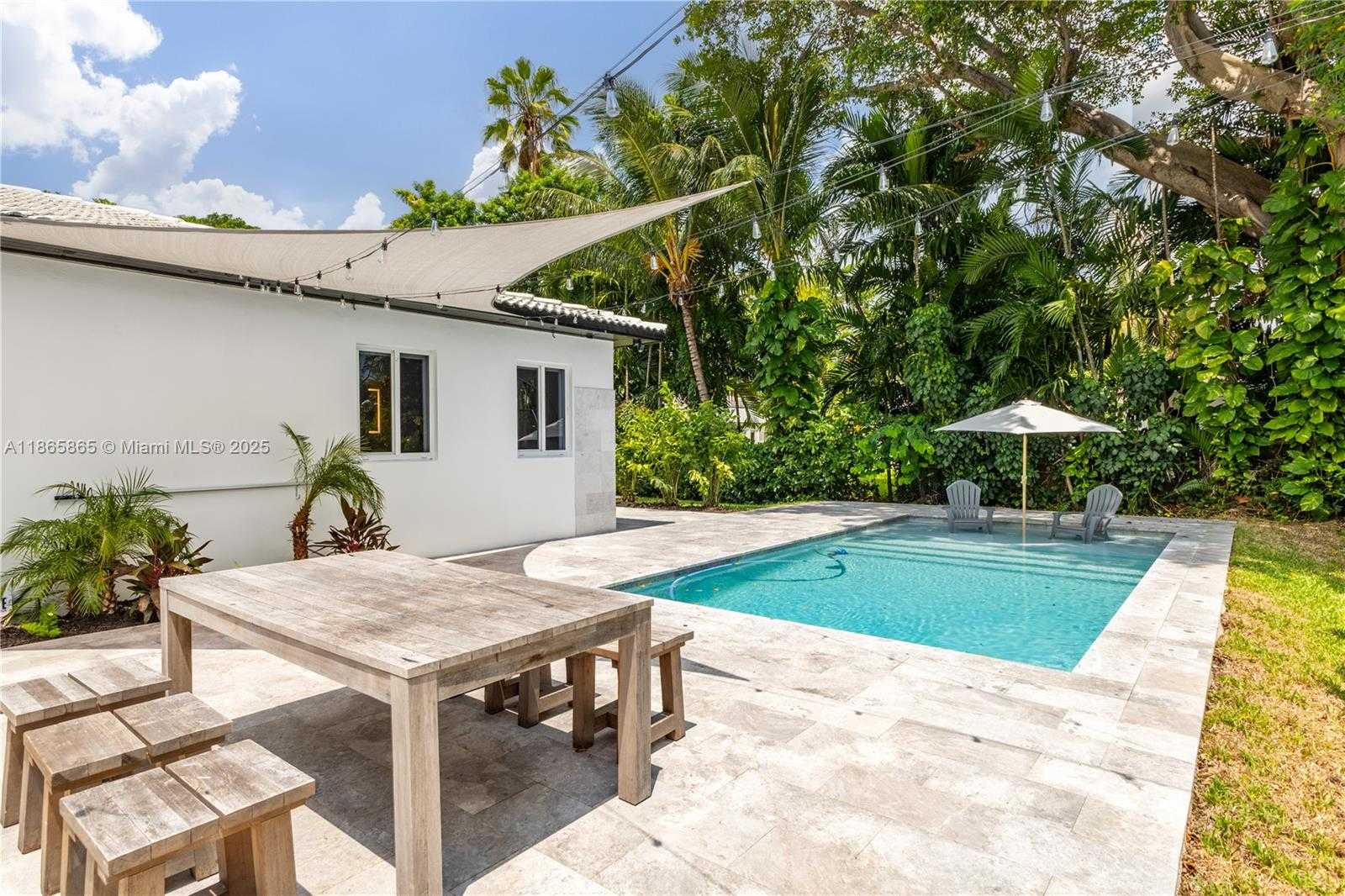 Small Image of 741 NORTH EAST 87TH ST, Miami Number 42