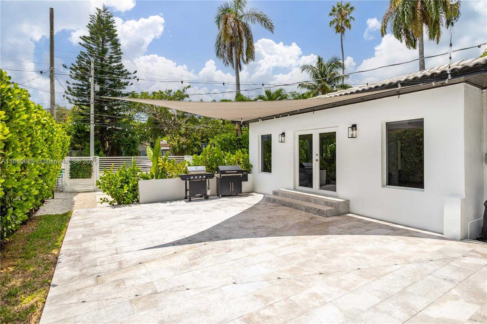 Small Image of 741 NORTH EAST 87TH ST, Miami Number 43