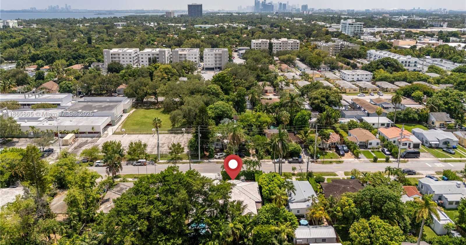 Small Image of 741 NORTH EAST 87TH ST, Miami Number 47