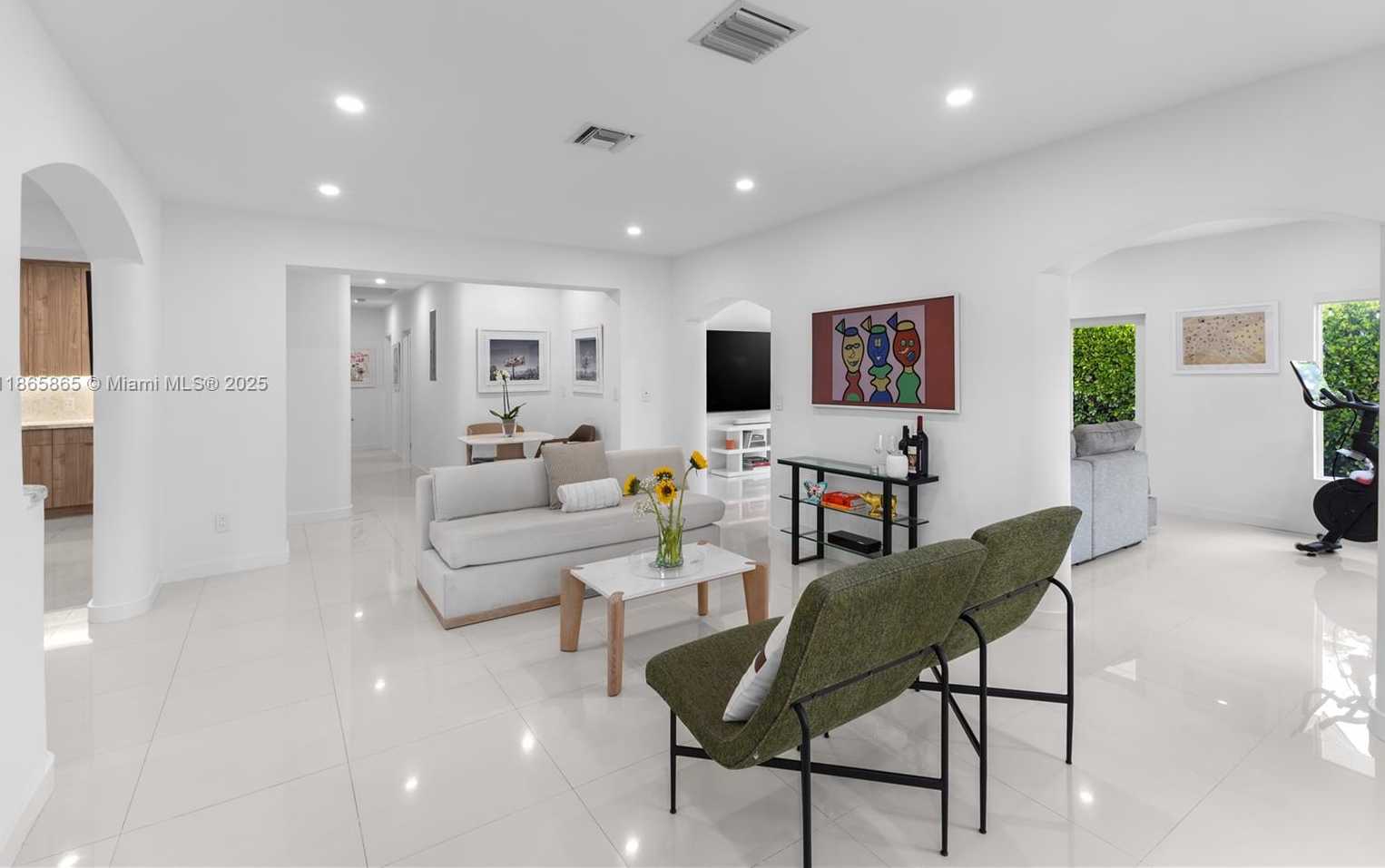 Small Image of 741 NORTH EAST 87TH ST, Miami Number 6