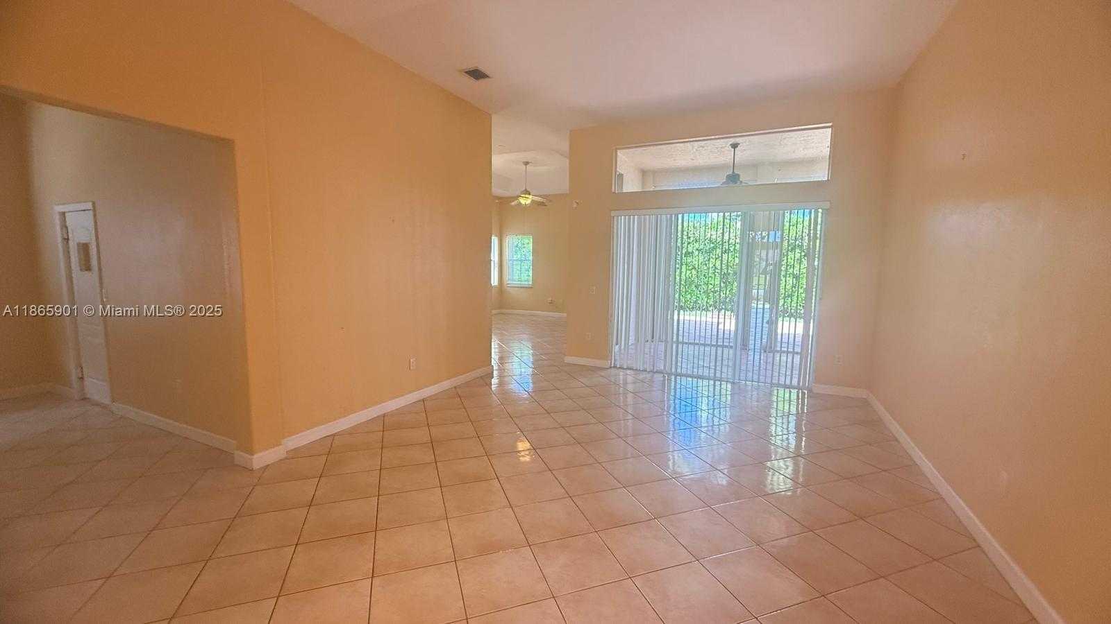 Small Image of 3654 SOUTH WEST 162ND AVE, Miramar Number 11