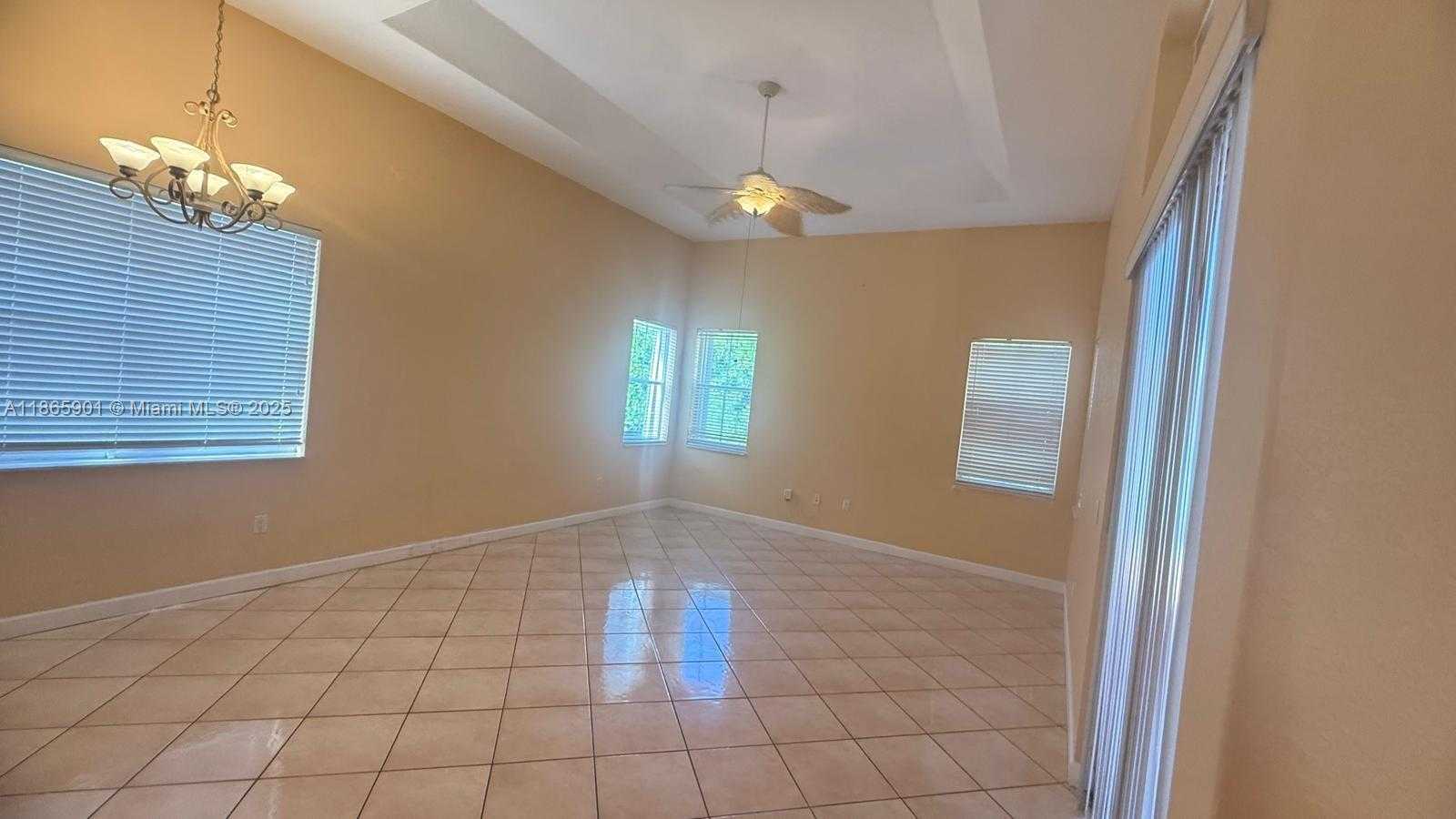 Small Image of 3654 SOUTH WEST 162ND AVE, Miramar Number 17