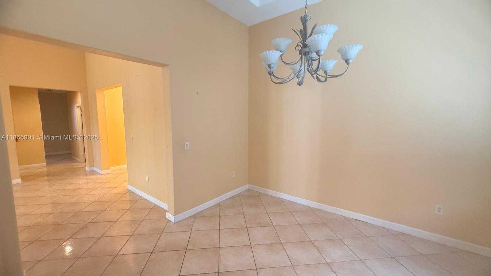 Small Image of 3654 SOUTH WEST 162ND AVE, Miramar Number 19