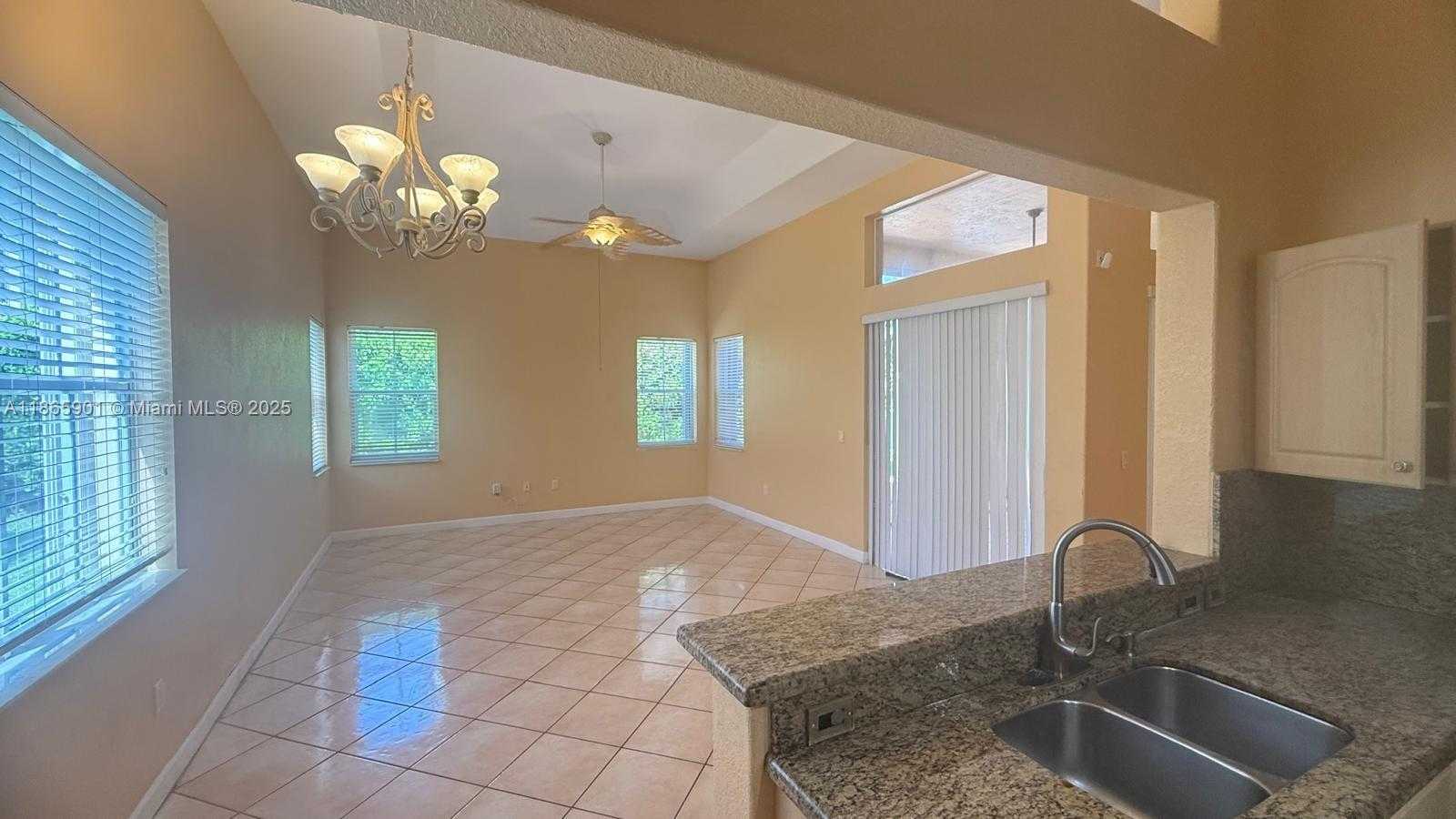 Small Image of 3654 SOUTH WEST 162ND AVE, Miramar Number 27