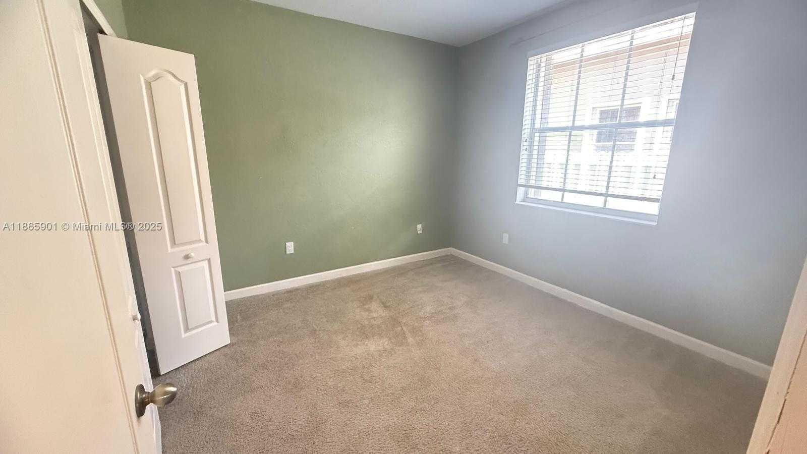 Small Image of 3654 SOUTH WEST 162ND AVE, Miramar Number 42