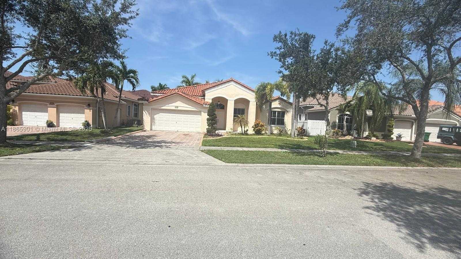 Small Image of 3654 SOUTH WEST 162ND AVE, Miramar Number 5