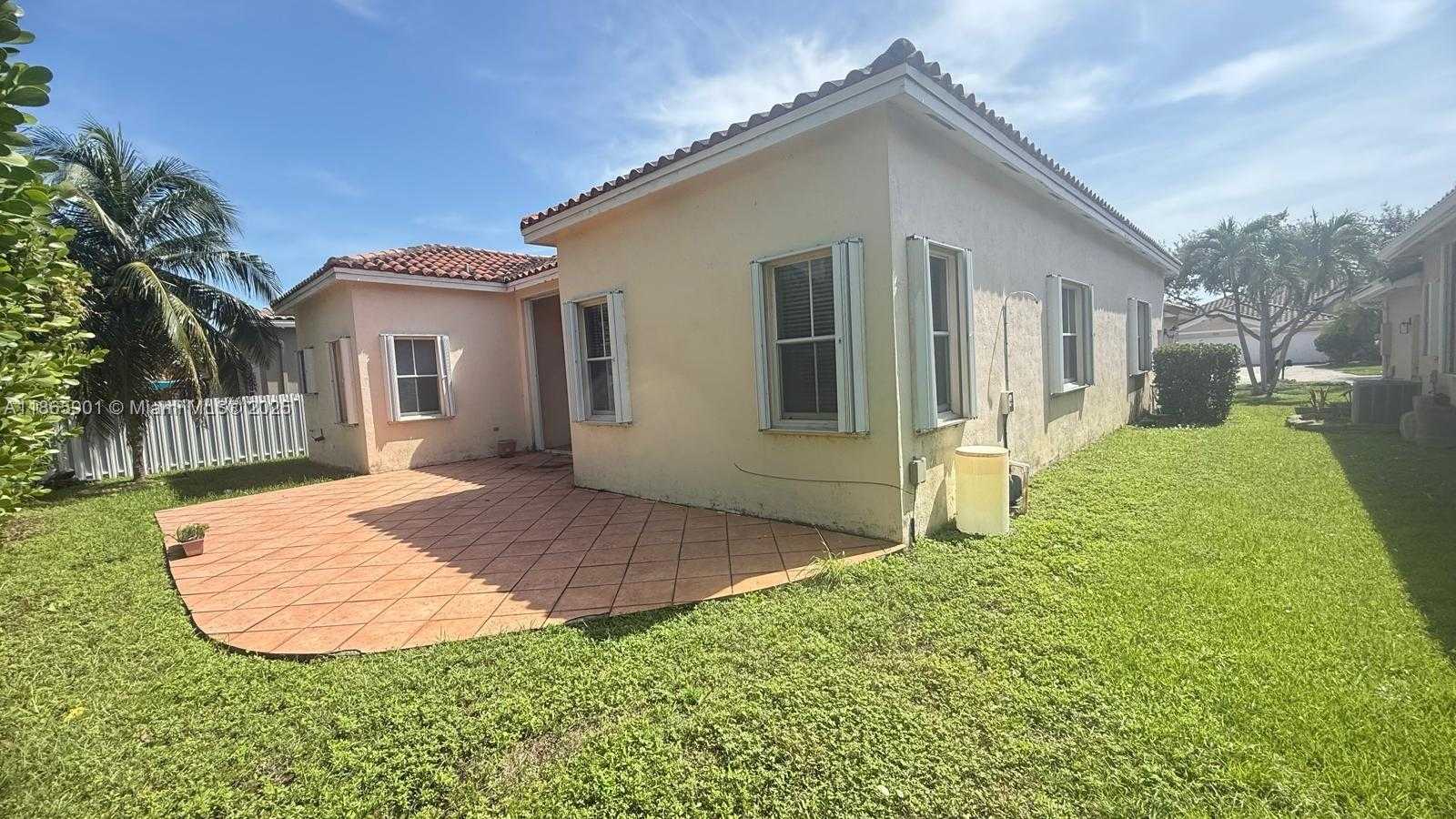 Small Image of 3654 SOUTH WEST 162ND AVE, Miramar Number 52