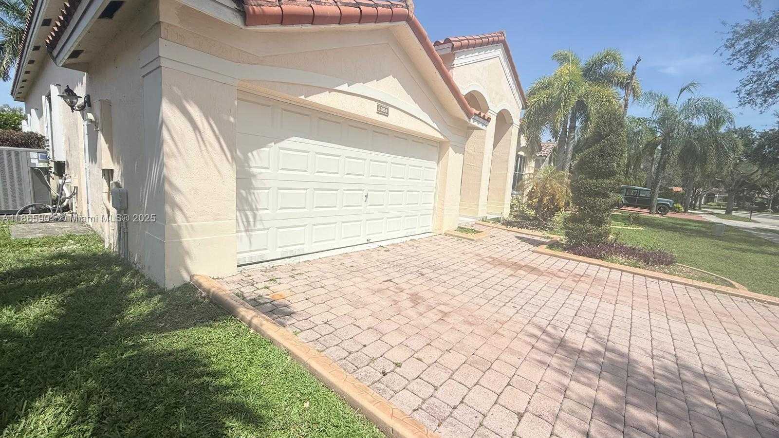 Small Image of 3654 SOUTH WEST 162ND AVE, Miramar Number 8
