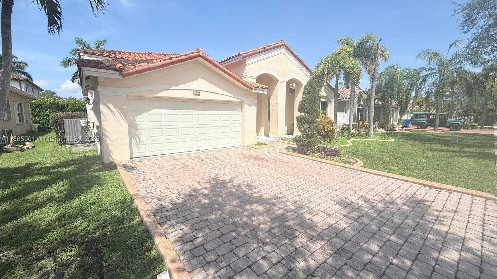 Small Image of 3654 SOUTH WEST 162ND AVE, Miramar Number 9