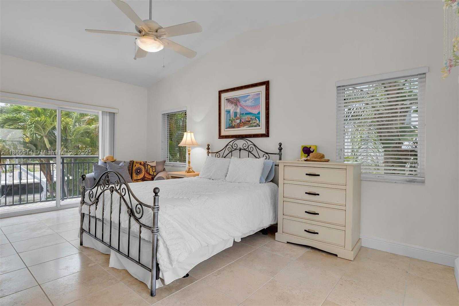 Small Image of 505 CARIBBEAN DR, Key Largo Number 28