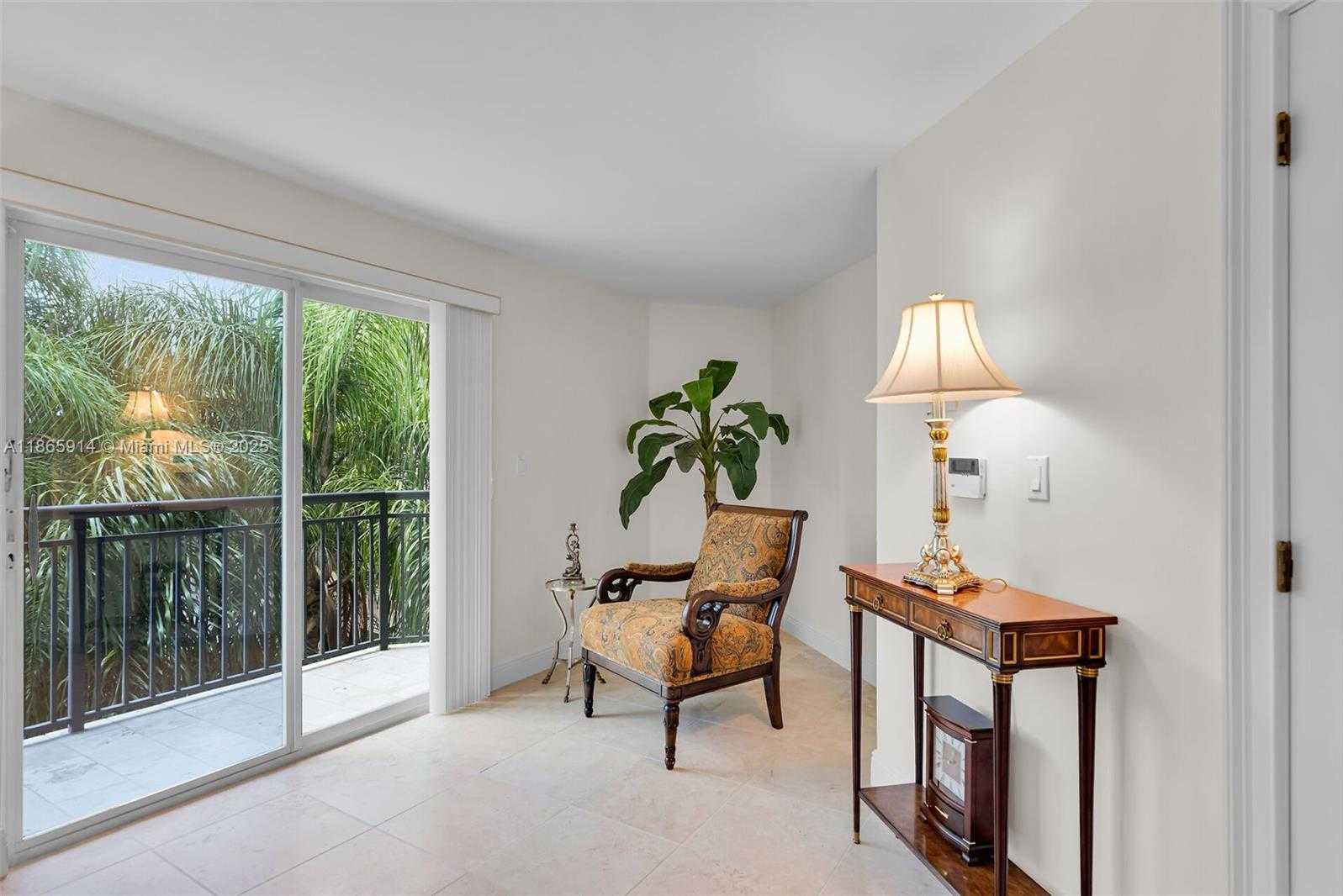 Small Image of 505 CARIBBEAN DR, Key Largo Number 36