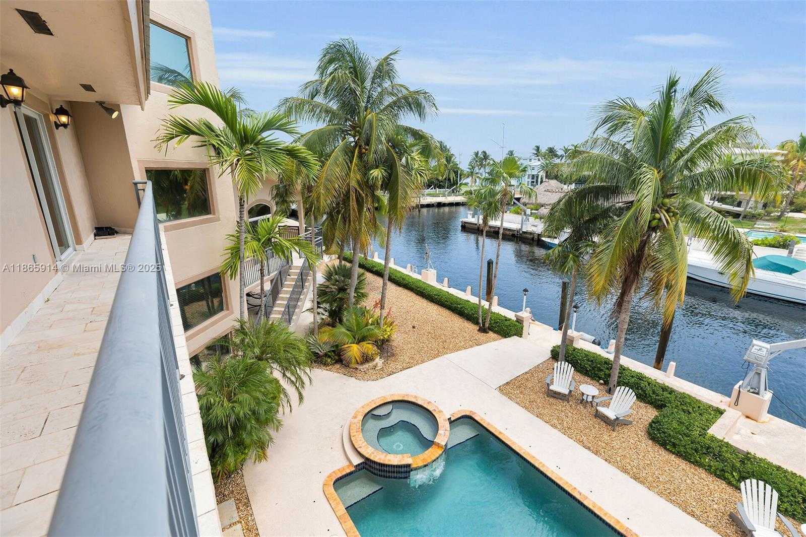 Small Image of 505 CARIBBEAN DR, Key Largo Number 40