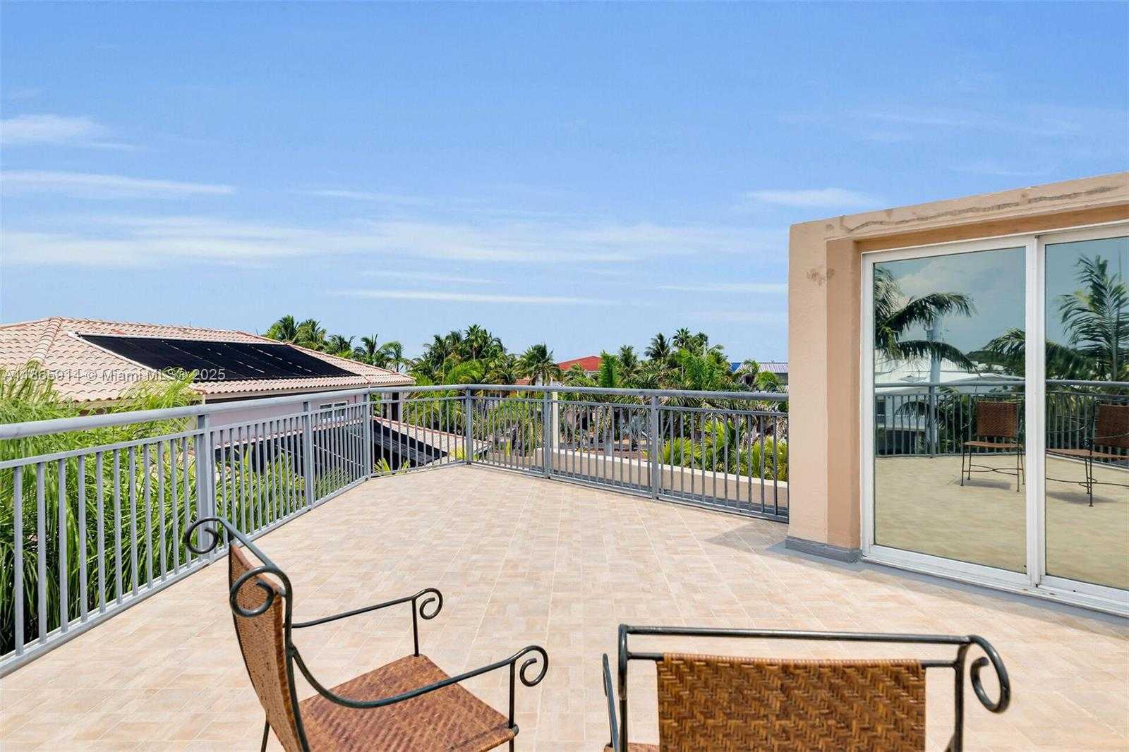 Small Image of 505 CARIBBEAN DR, Key Largo Number 44
