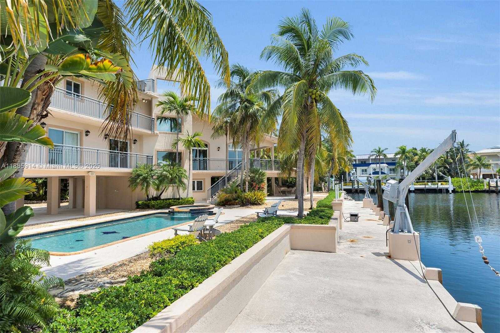 Small Image of 505 CARIBBEAN DR, Key Largo Number 49