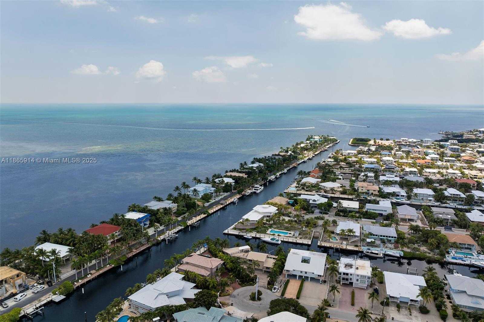 Small Image of 505 CARIBBEAN DR, Key Largo Number 6