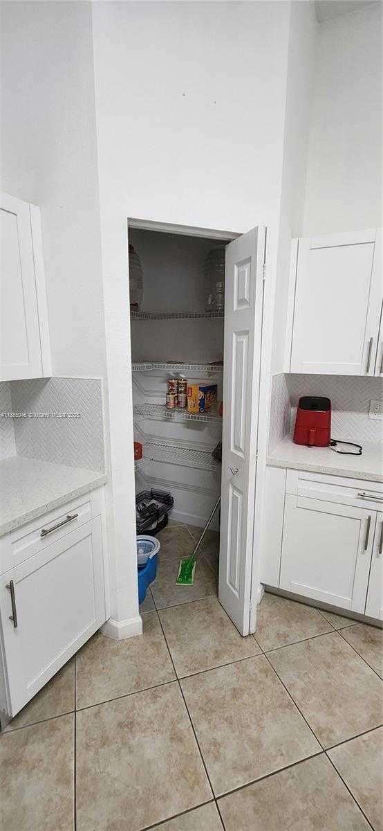 Small Image of 1035 NORTH EAST 36TH AVE, Homestead Number 17