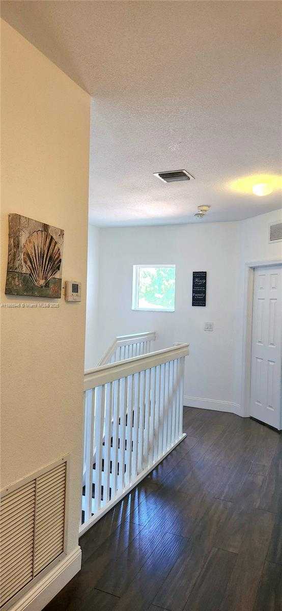 Small Image of 1035 NORTH EAST 36TH AVE, Homestead Number 20