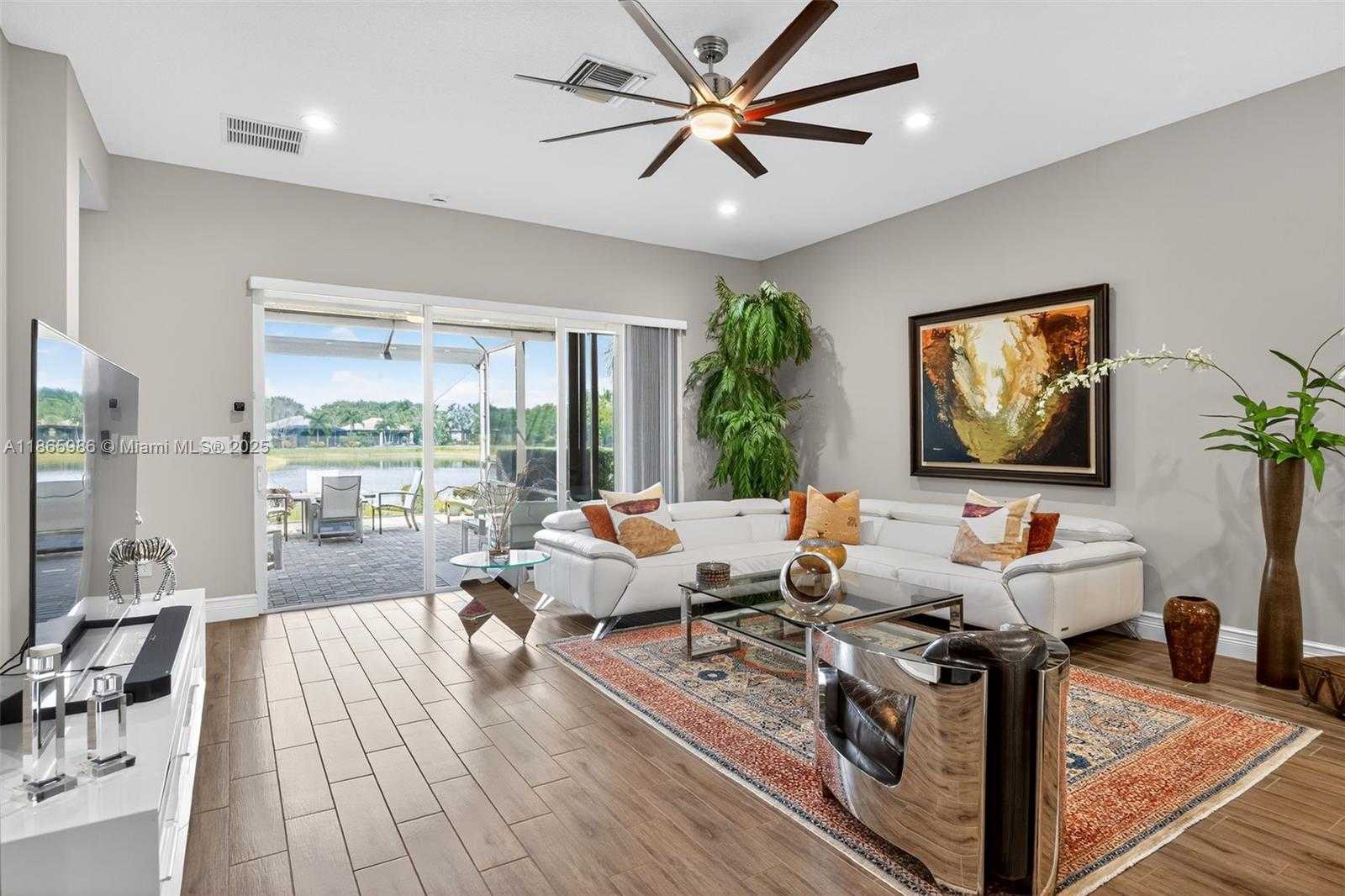 Small Image of 11644 DAWSON RANGE RD, Boynton Beach Number 9