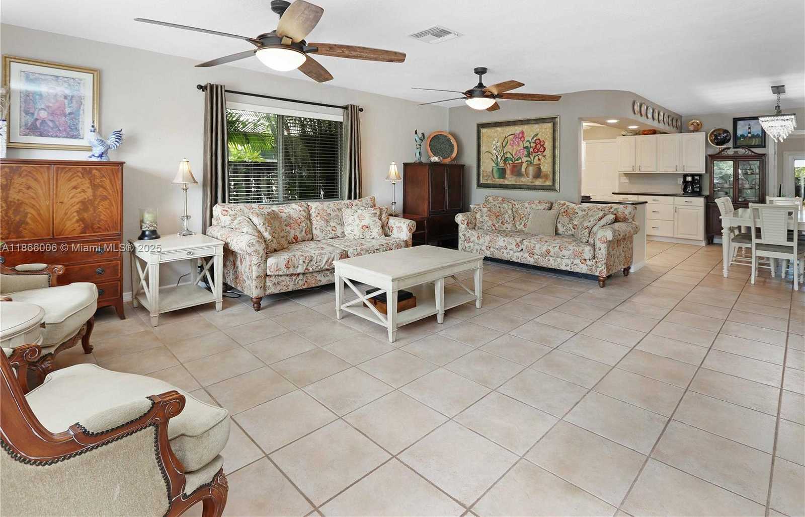 Small Image of 1247 WASHINGTON ST, Hollywood Number 13