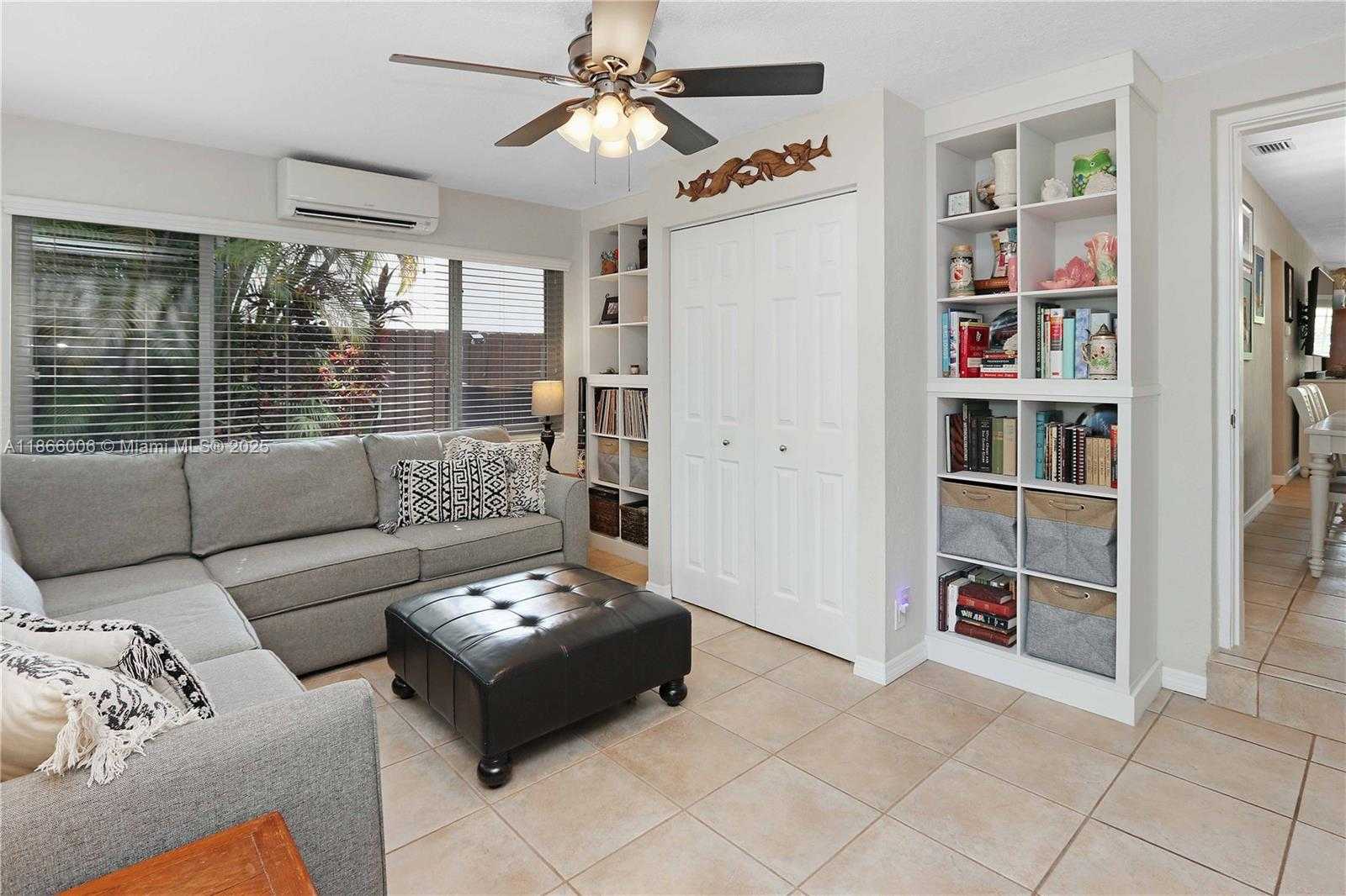 Small Image of 1247 WASHINGTON ST, Hollywood Number 16