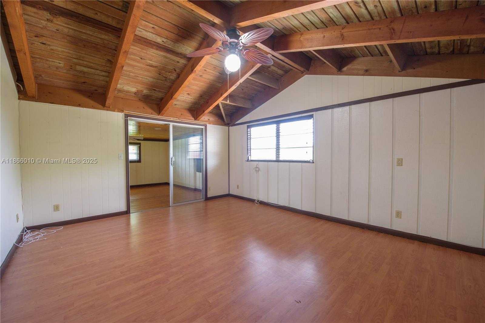 Small Image of 19365 SOUTH WEST 256TH ST, Homestead Number 14