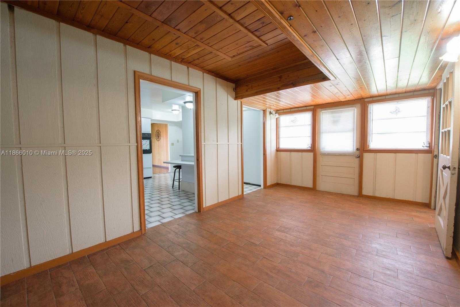 Small Image of 19365 SOUTH WEST 256TH ST, Homestead Number 26